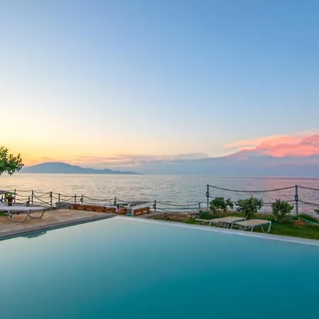 Willa Sea View Homes - Omega Estate