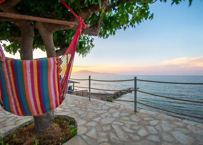 Sea View Homes - Omega Estate Villa *