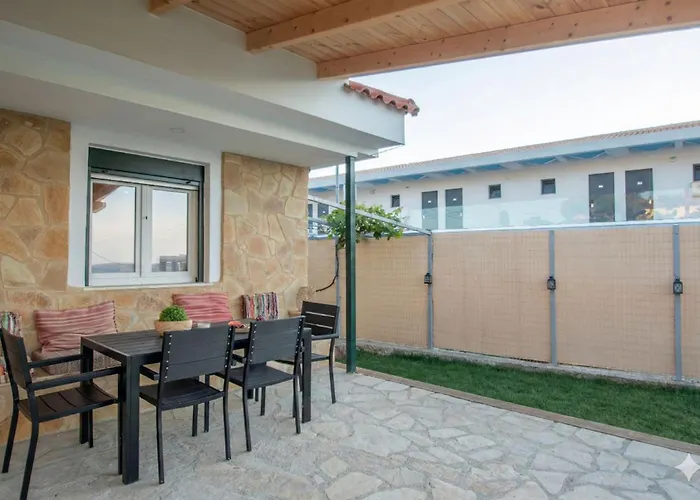 Sea View Homes - Omega Estate * Kypseli